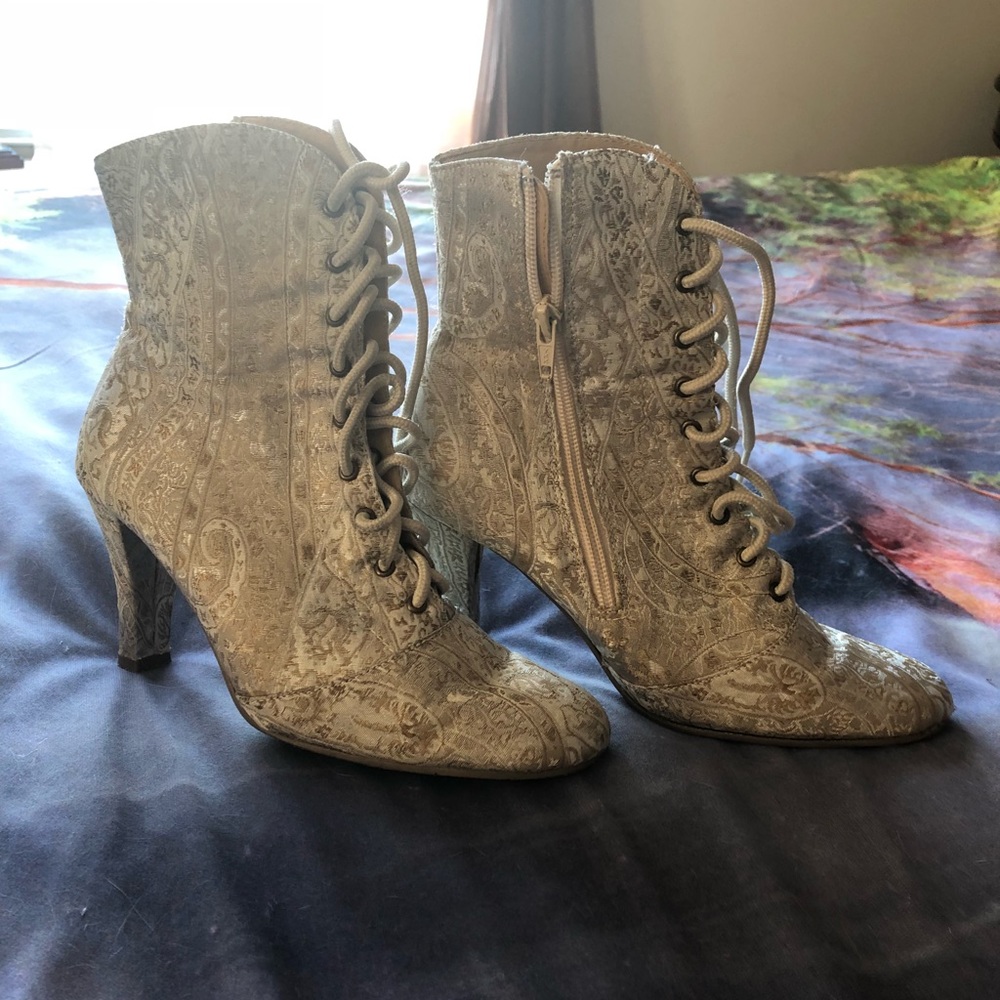 Heels, Brocade